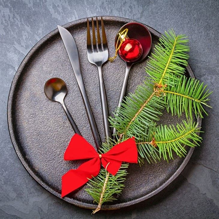 24 Piece Gold Cutlery Set high quality