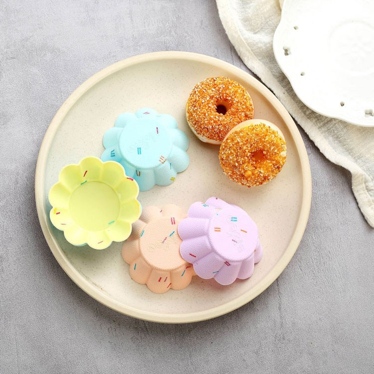 6 silicone muffin cups